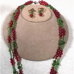 VTG RED/GREEN GLASS BEAD NECKLACE CLIP ON EARRINGS